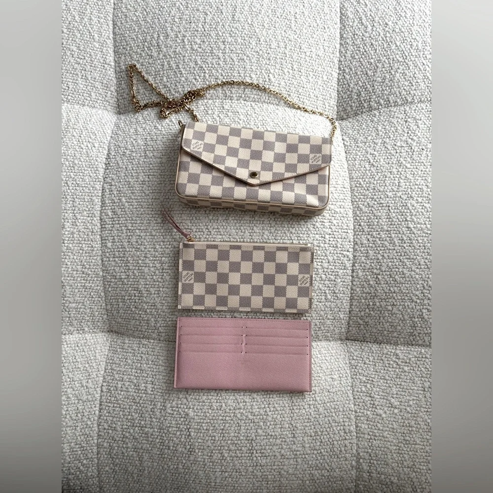 Louis Vuitton Pochette Felicie in Damier Azur Canvas, Great Condition! - Picture 13 of 14